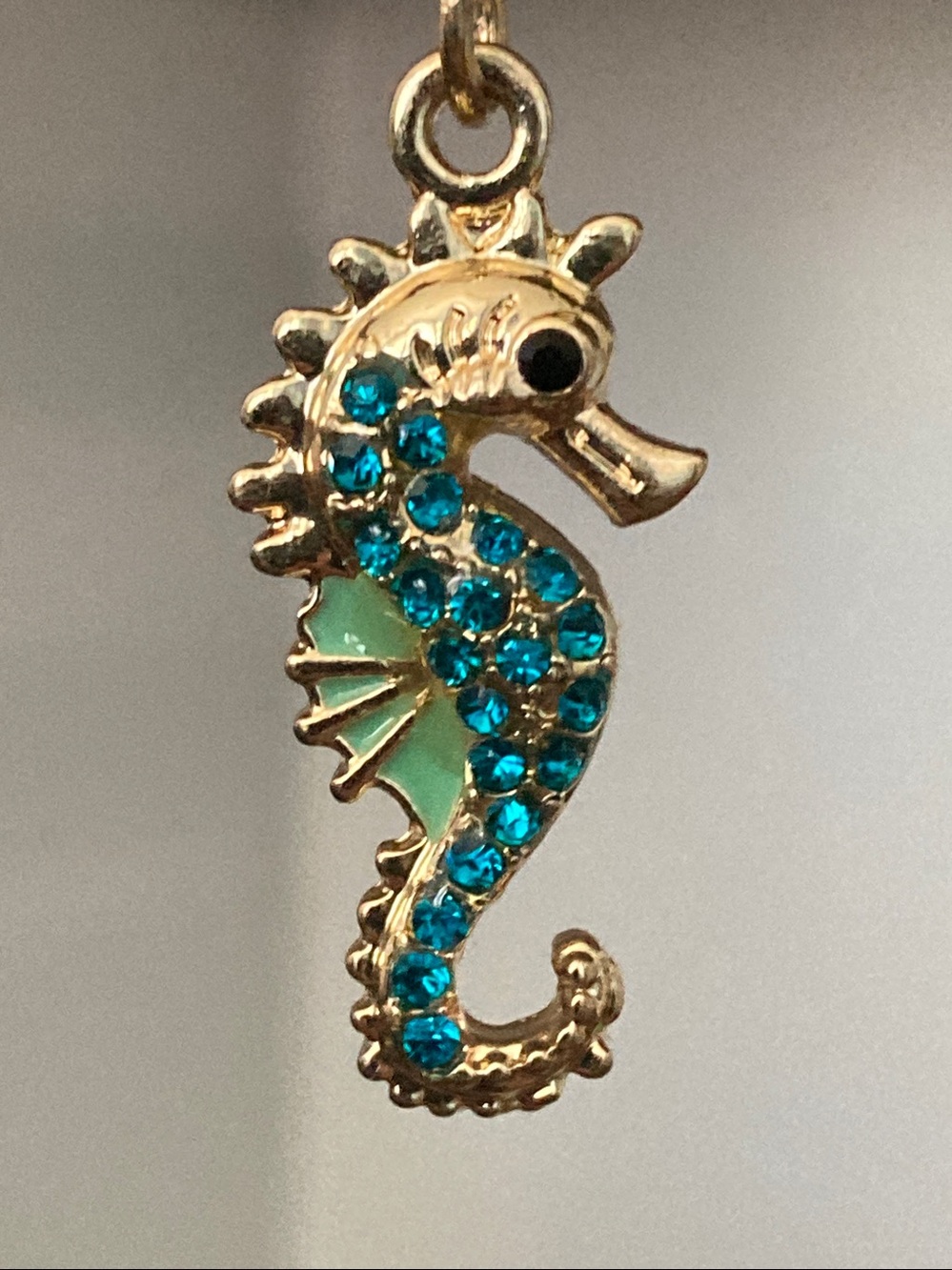 NWT Seahorse Necklace Gold Stainless Steel Rhinestones